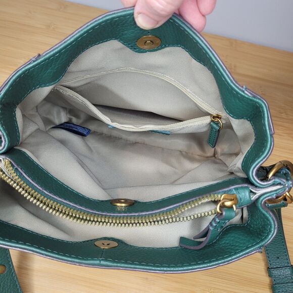 American Leather Co Luca Triple Entry Crossbody Bag Deep Emerald Green Pebbeled - Picture 8 of 15